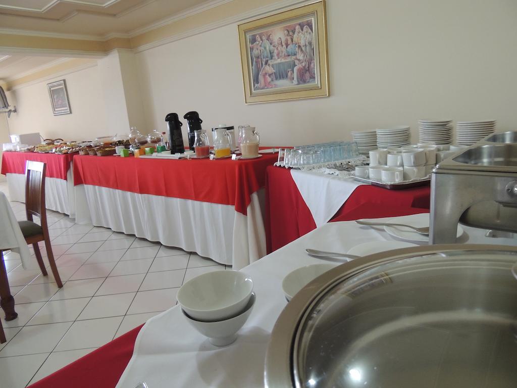 Hotel Guapindaia Centro ริโอ บรันโก ภายนอก รูปภาพ